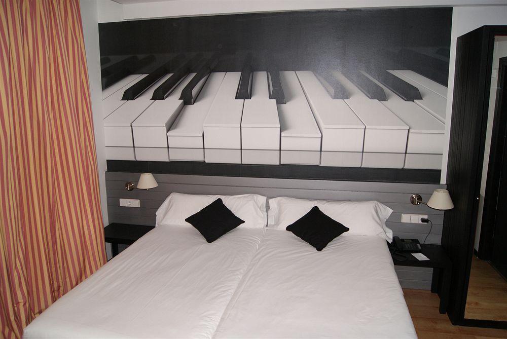 Abba Jazz Hotel Vitoria ภายนอก รูปภาพ